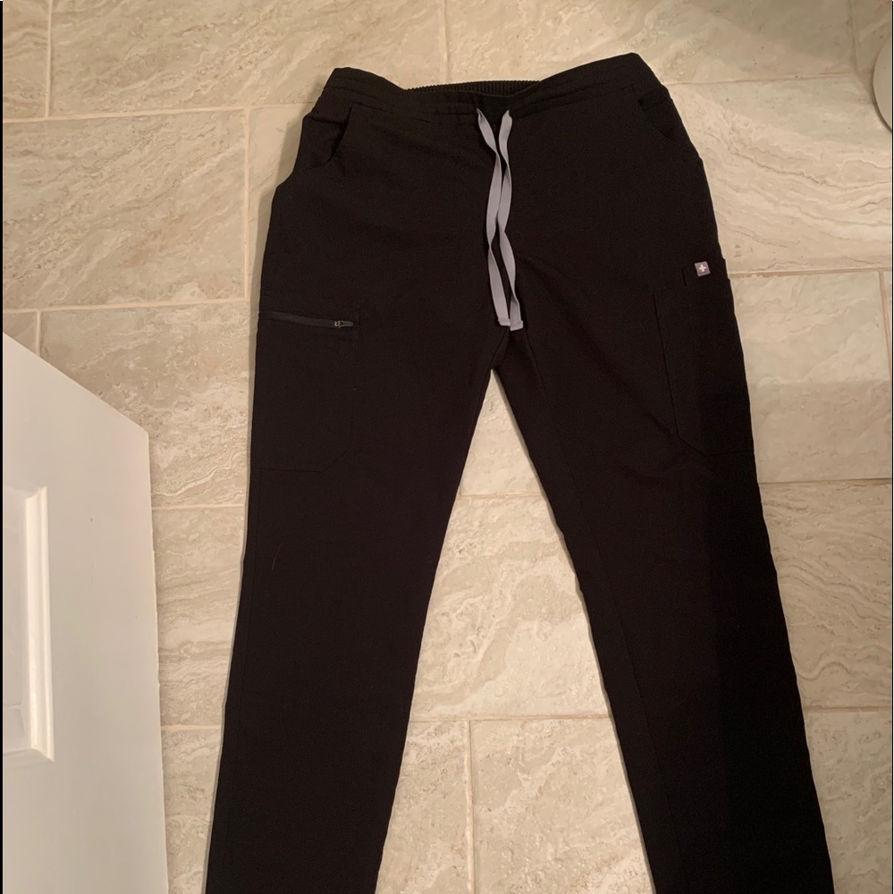 Fig scrub bottoms - Picture 6 of 6
